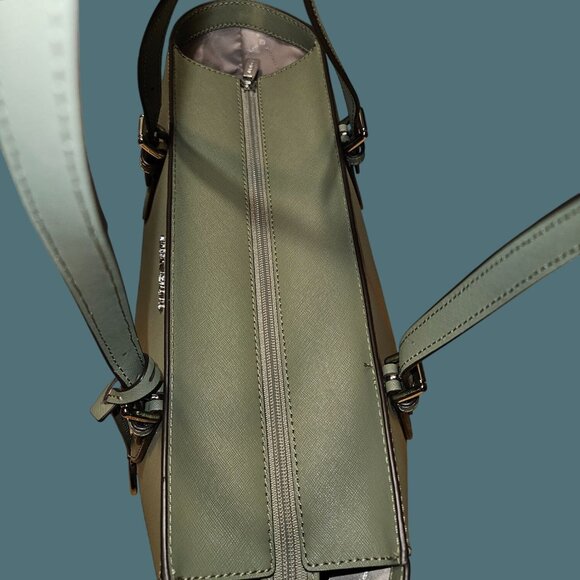 Michael Kors Leather Gilly Drawstring Travel Utility Work Green Shoulder Tote - Picture 11 of 16